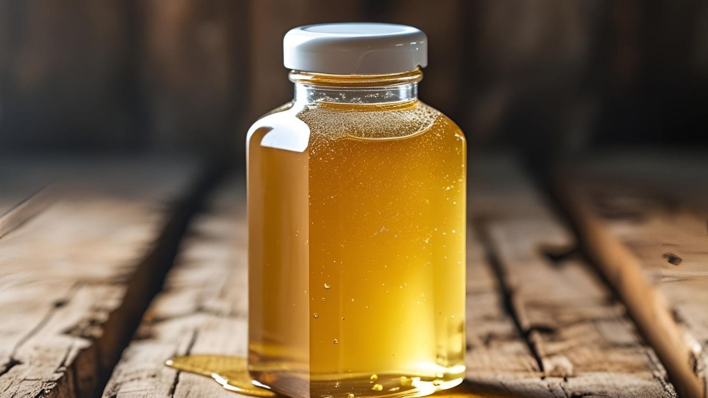 ilustrasi gambar madu klanceng asli murni